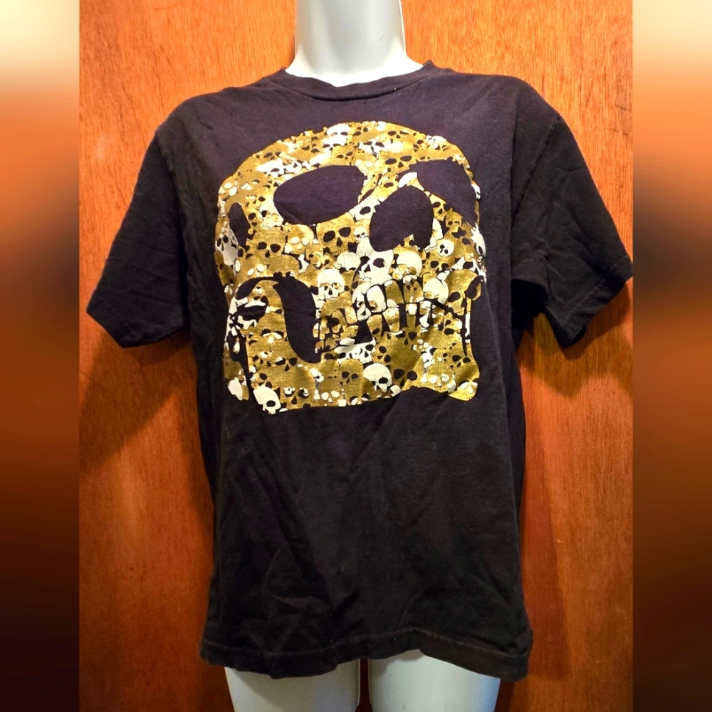 Top Heavy Black & Gold Short Sleeve Tee with Metallic Skull Design SzL